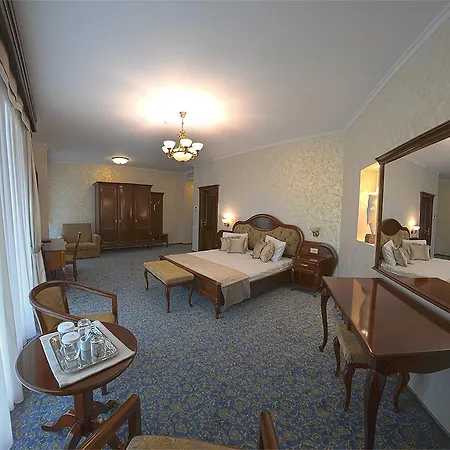 Hotel Diesel-3